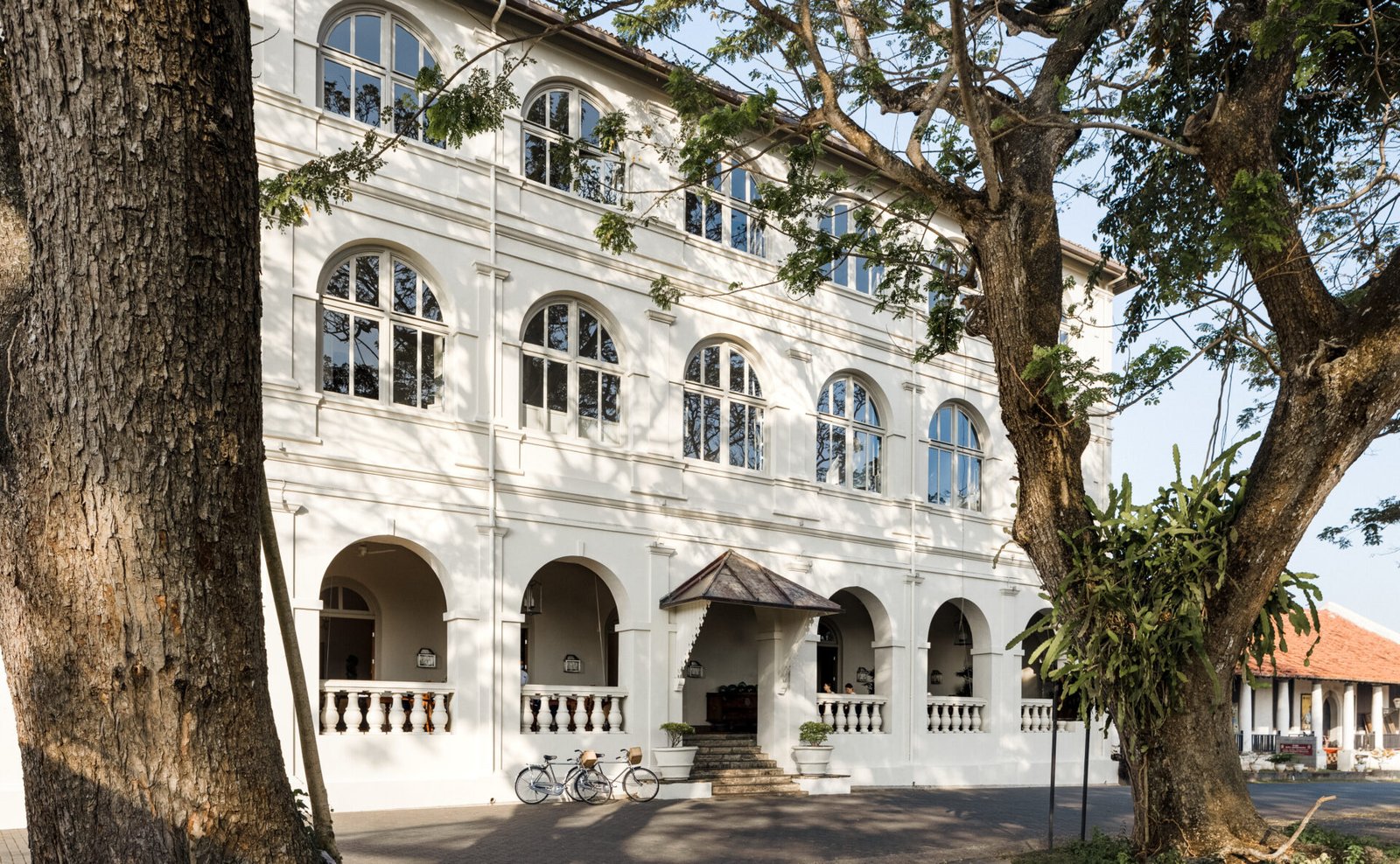 Colonial exterior of Amangalla luxury hotel in Galle Fort, Sri Lanka