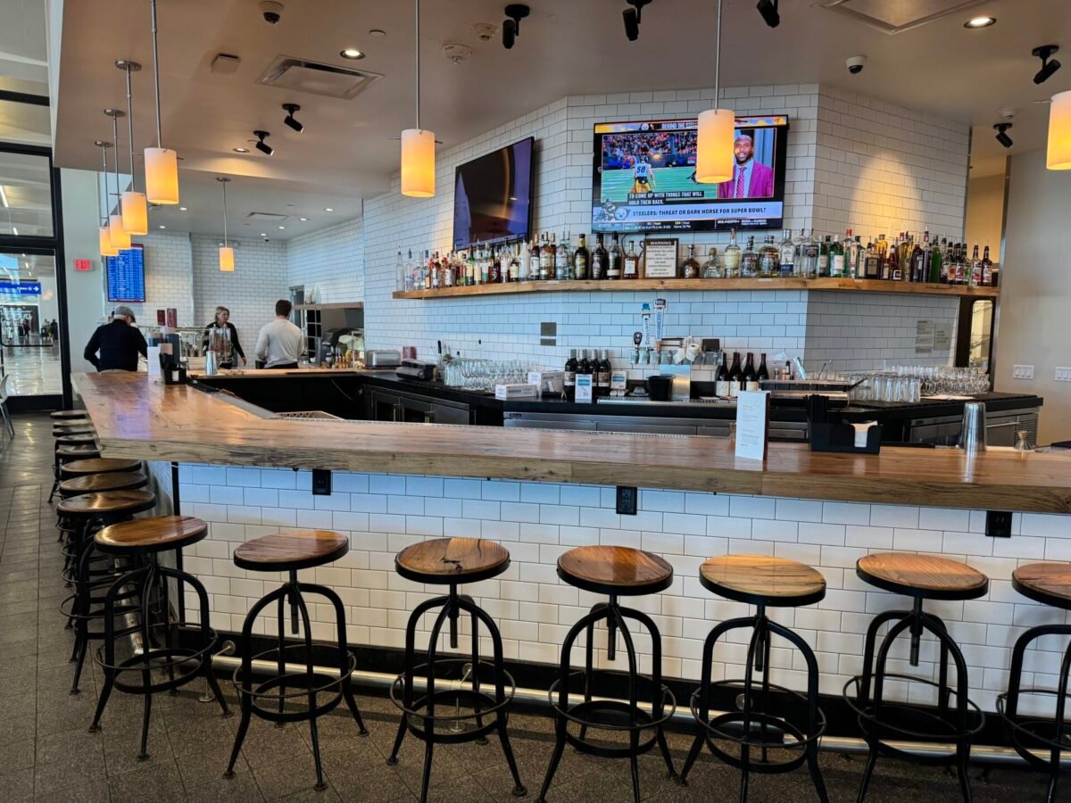 Interior of Escape Lounge Phoenix Terminal 3 at Phoenix Sky Harbor Airport